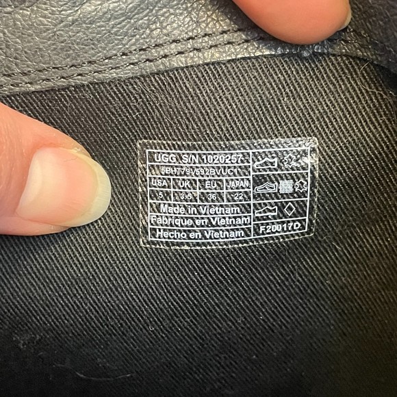 UGG {5} 'Daley Gracen' Black Suede Tall Riding Boots Block Heel - Picture 9 of 9